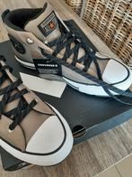 Converse in leder, Enlèvement, Neuf