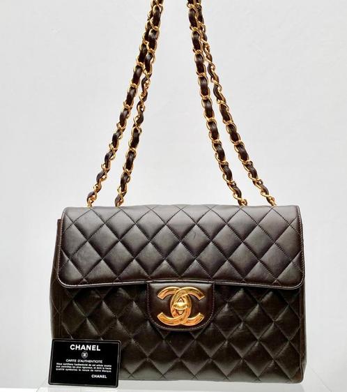 Handtas Chanel. Ook Delvaux en Louis Vuitton te koop., Bijoux, Sacs & Beauté, Sacs | Sacs Femme, Sac à main, Noir, Enlèvement