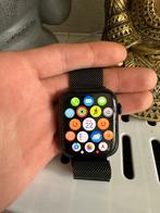Apple Watch Series 8 Aluminium 45 mm (2022) GPS + Cellular, Handtassen en Accessoires, Apple, IOS, Zo goed als nieuw, Zwart