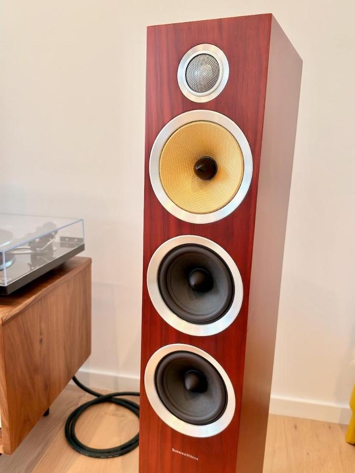 Bowers & Wilkins CM8 S2 Rosewood – État impeccable, Audio, Tv en Foto, Luidsprekerboxen, Zo goed als nieuw, Front, Rear of Stereo speakers