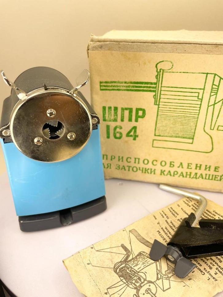 Nieuwe vintage zeer zeldzame puntenslijper uit de USSR, Antiek en Kunst, Antiek | Kantoor en Zakelijk, Ophalen of Verzenden