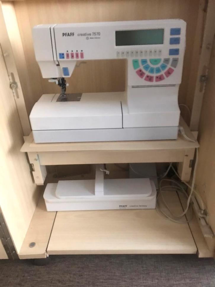 Pfaff creative naaimachine, Hobby en Vrije tijd, Naaimachines en Toebehoren, Gebruikt, Naaimachine, Pfaff, Ophalen