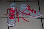 Mooie „" Nike "” sneakers van grijs canvas met hoge schacht,, Nike, Ophalen of Verzenden, Zo goed als nieuw, Sneakers