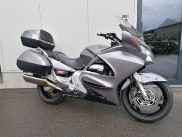 Honda ST1300 ABS EINDEJAARSKORTING! beschikbaar voor biedingen