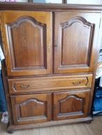 Eiken kast, Ophalen