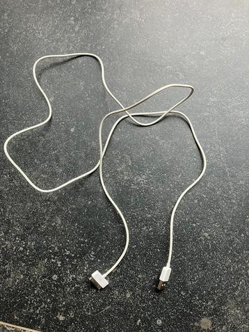 USB kabel naar Apple aansluiting beschikbaar voor biedingen