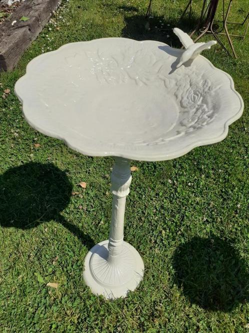 PRACHTIG VOGELBAD IN WIT GEPATINEERD GIETIJZER, Tuin en Terras, Tuinvazen, Zo goed als nieuw, Ophalen of Verzenden