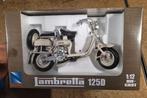Lambretta D125 1:12 new ray, Ophalen of Verzenden, Nieuw, 1:9 t/m 1:12, Motor