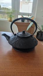 Théière en fonte, Ophalen