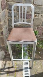 Chaise haute en aluminium, Maison & Meubles, Enlèvement, Utilisé, Cuir