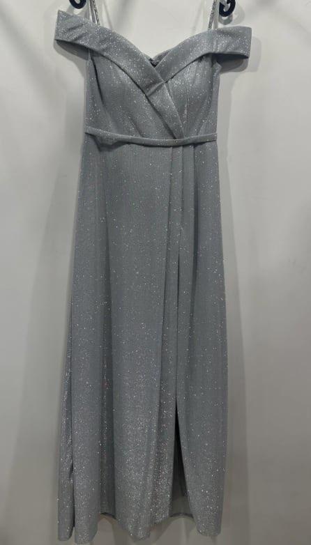 zilvergrijze galajurk maat 38, 40, 42 sale, Kleding | Dames, Gelegenheidskleding, Nieuw, Galajurk, Maat 38/40 (M), Grijs, Ophalen of Verzenden