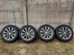 Hyundai Tucson NX4e winterset 19’’ NIEUW!, Banden en Velgen, Nieuw, Winterbanden, 235 mm