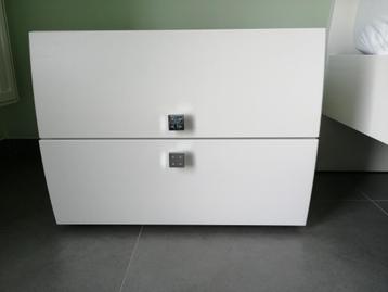 Table de chevet, Enlèvement, Comme neuf, 45 à 65 cm, Moins de 55 cm