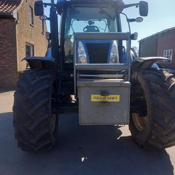 Bumper met gewichtsblok voor New Holland T6 beschikbaar voor biedingen