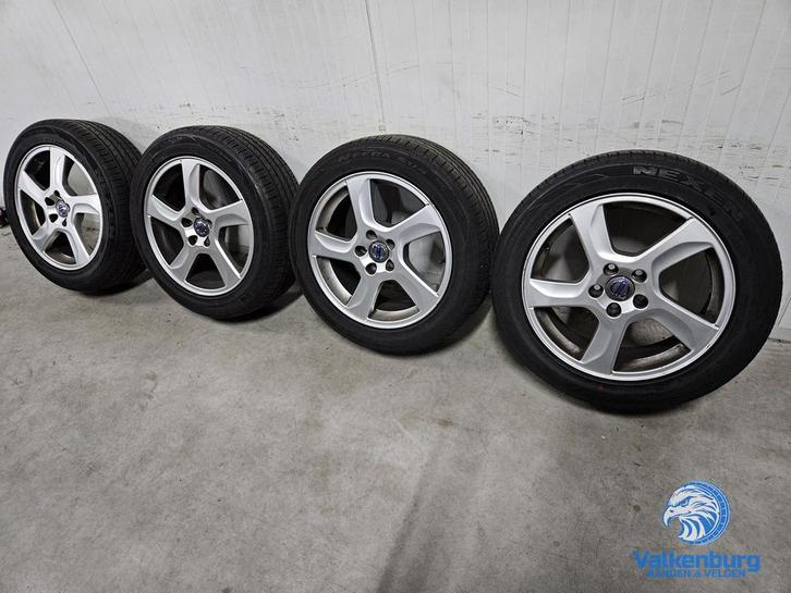 6-7mm! Originele Volvo V60 S60 17 inch velgen 5x108 zomerban, Auto-onderdelen, Banden en Velgen, Banden en Velgen, Zomerbanden