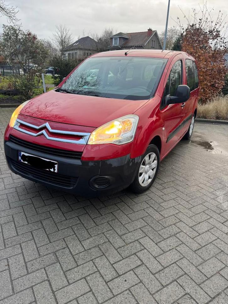 Citroen berlingo CONTACTSLOT, Autos, Citroën, Particulier, Berlingo, Diesel, Euro 5, 5 portes, Boîte manuelle, Rouge, Tissu, Enlèvement