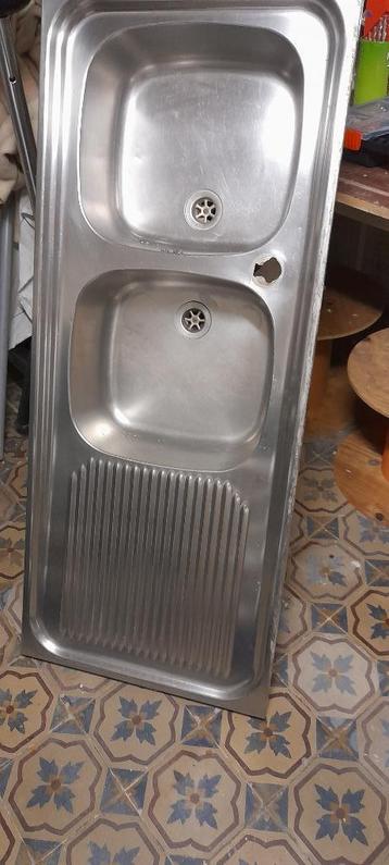 Évier de cuisine en inox beschikbaar voor biedingen