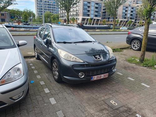 Peugoet 207, Auto's, Peugeot, Particulier, Airbags, Panoramadak, Trekhaak, Benzine, Ophalen
