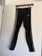 SPOTPRIJS Sportbroeken ADIDAS, Vêtements | Femmes, Vêtements de sport, Adidas, Enlèvement, Comme neuf, Taille 34 (XS) ou plus petite