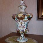Vase et couvercle Capodimonte, Antiquités & Art, Enlèvement
