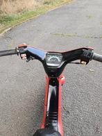 Wallaroo met papier de cab. moet proper worden klasse b, Fietsen en Brommers, Ophalen