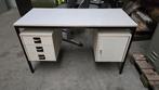 Bureau wit hout met 3 lades en opbergvak 2x, Ophalen of Verzenden, Gebruikt, Bureau
