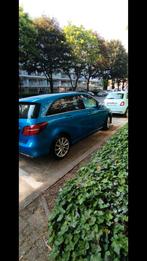 Benz 200B blauw, Auto's, Mercedes-Benz, Voorwielaandrijving, 4 cilinders, Blauw, Leder