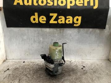 Stuurbekrachtiging Pomp van een Volkswagen Polo beschikbaar voor biedingen