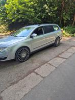 Échange vw passat b6 2010 2ltdi 110cv euros5 178000km, Auto's, Particulier, Zetelverwarming, Passat, Te koop