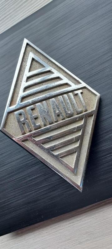 zeldzaam embleem van Renault (weegt 400 gr) beschikbaar voor biedingen