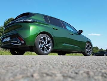 PEUGEOT 308 uit 2024 beschikbaar voor biedingen