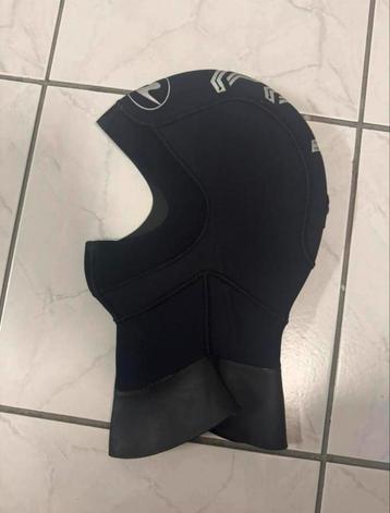 Aqualung hood 7mm, maat S beschikbaar voor biedingen