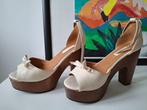 Sandales à blocs tendance - cuir blanc, Vêtements | Femmes, Chaussures, Enlèvement ou Envoi, Uterque, Comme neuf, Blanc