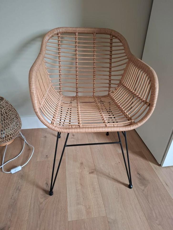 Kuipstoel tuin/binnen als nieuw, Huis en Inrichting, Stoelen, Zo goed als nieuw, Eén, Kunststof, Metaal, Bruin, Ophalen