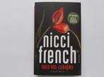 Nicci French - Huis vol leugens, Ophalen of Verzenden, Gelezen, Nicci French
