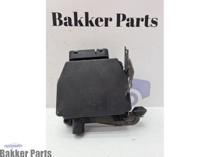 Relais vide d'un Volkswagen Passat, Autos : Pièces & Accessoires, Électronique & Câbles, Volkswagen, Utilisé, 3 mois de garantie