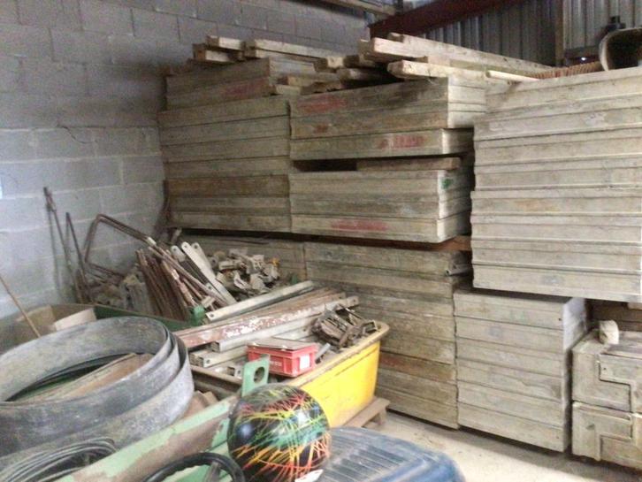 bekistingspanelen van cometal, Doe-het-zelf en Bouw, Platen en Panelen, Gebruikt, Overige materialen, Ophalen