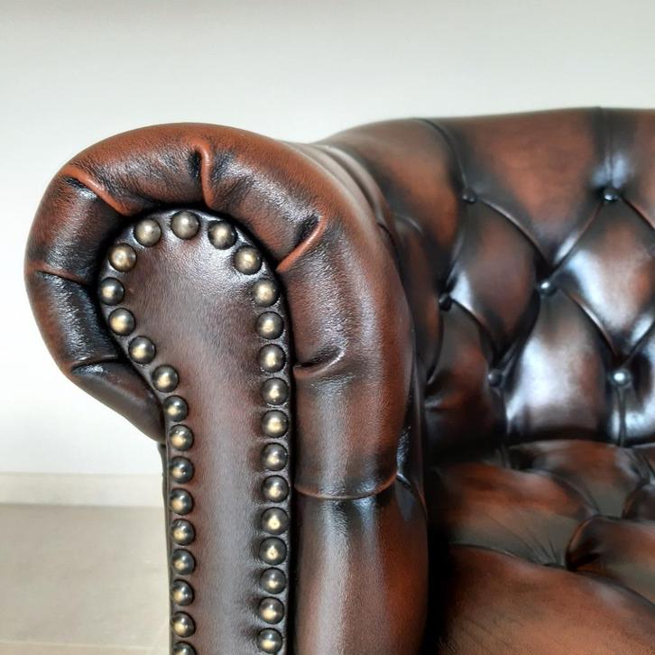 Fauteuil Chesterfield van echt leer, Huis en Inrichting, Fauteuils, Zo goed als nieuw, Leer, Ophalen