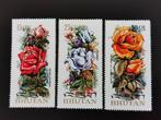 Bhoutan 1973 - fleurs - variétés de roses, Enlèvement ou Envoi, Non oblitéré