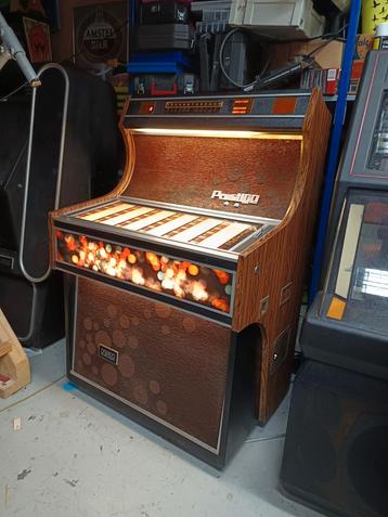 Mooie kleine jukebox120 sellect  beschikbaar voor biedingen