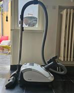Miele stofzuiger + 3 verschillende opzetstukken, Ophalen, Gebruikt, Stofzuiger
