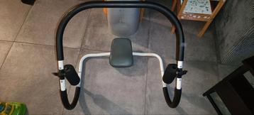 Fitness toestel voor buikspieren beschikbaar voor biedingen