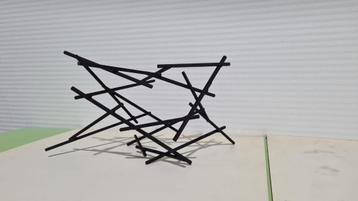 Metaal kunstwerk, Mikado, zwart gelakt beschikbaar voor biedingen