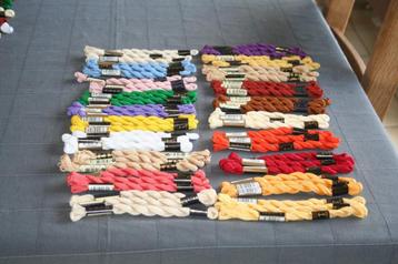 Lot 60 borduur strengen "getwijnd garen" Anchor, 20 kleuren  beschikbaar voor biedingen