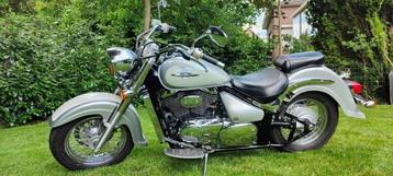 Suzuki Intruder 800 beschikbaar voor biedingen