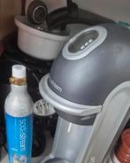 Sodastream met extra tank en eventueel paar flesjes, Elektronische apparatuur, Ophalen of Verzenden, Zo goed als nieuw