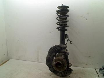 VEERPOOT LINKS VOOR BMW 3 serie (E90) (31316796159) beschikbaar voor biedingen