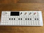 Teenage Engineering OP-1, Ophalen of Verzenden, Zo goed als nieuw, Overige aantallen, Met standaard