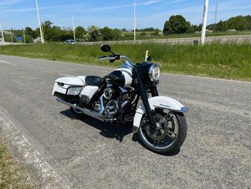 harley davidson road king 1690cc de l année 9/2015 disponible aux enchères