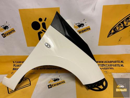 Toyota Aygo Spatbord Rechts voor 068 Schade Vrij, Auto-onderdelen, Carrosserie, Toyota, Voor, Rechts, Gebruikt